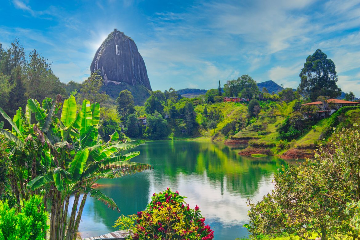 Paysage avec rocher de Guatapé