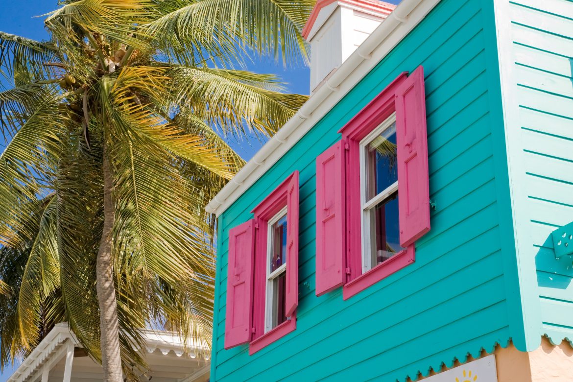 tortola (1) Maison typique colorée de Tortola dans les Caraïbes