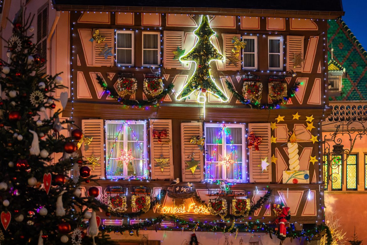 colmar (1) Maison décorée pour Noël à Colmar.
